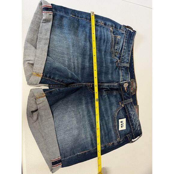 Torrid Women's Mid Rise Mid Denim Shorts Blue Size 10 Summer Casual cuffed - Picture 11 of 11